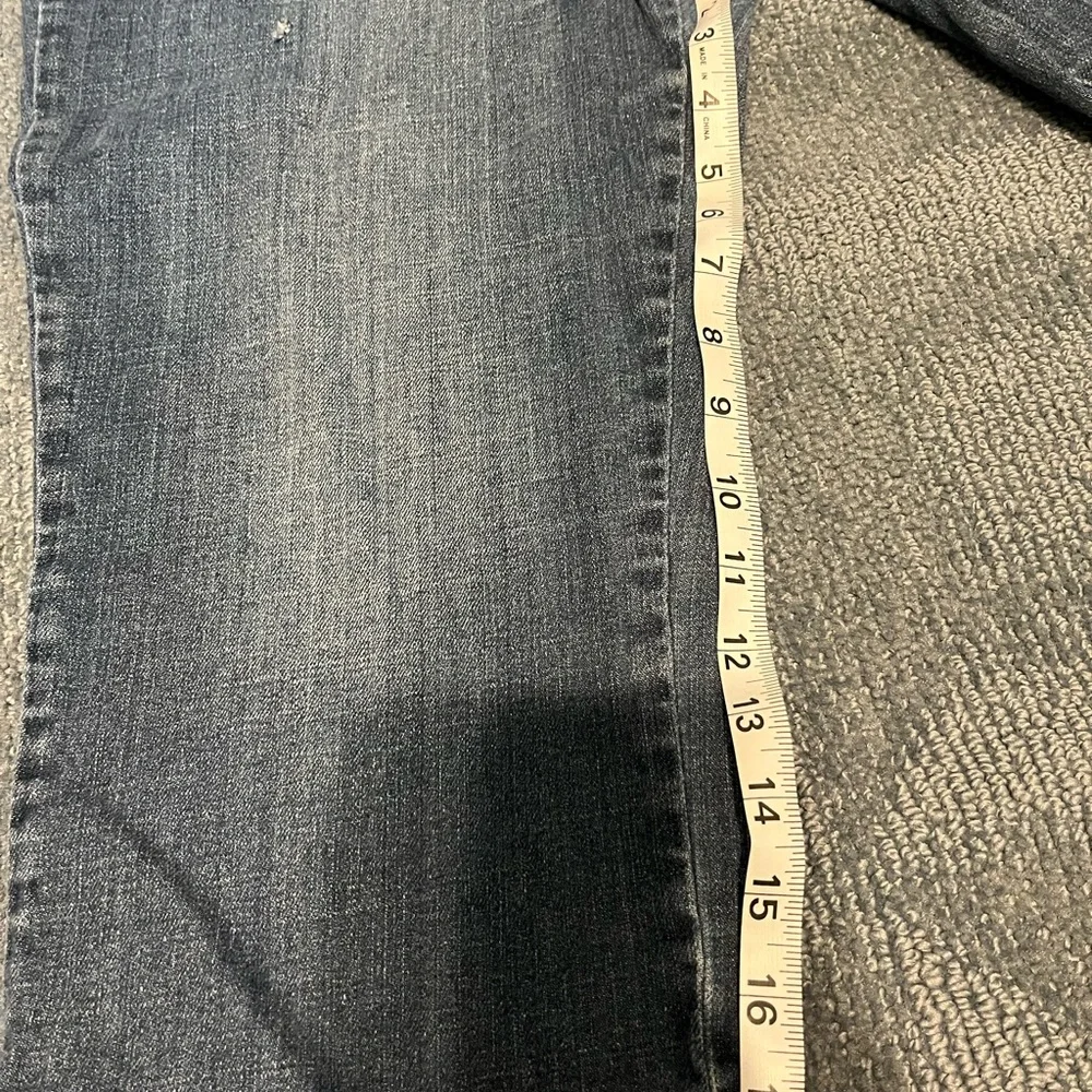 Relativity Capris - Picture 4 of 4